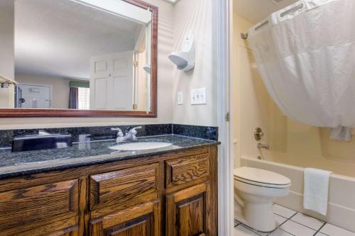 quality inn laurinburg