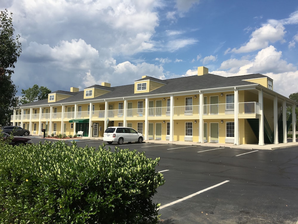 quality inn laurinburg