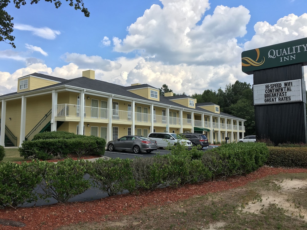 quality inn laurinburg