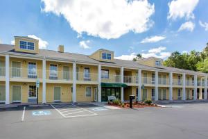 quality inn laurinburg