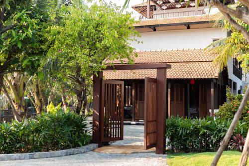 mayci hoi an palmview boutique hotel