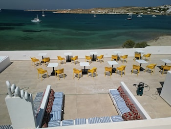 paros