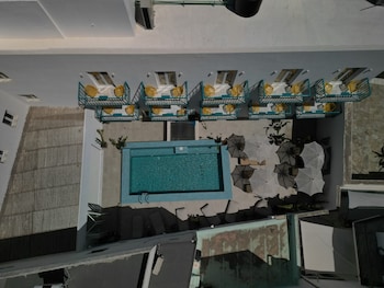 paros
