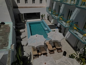 paros
