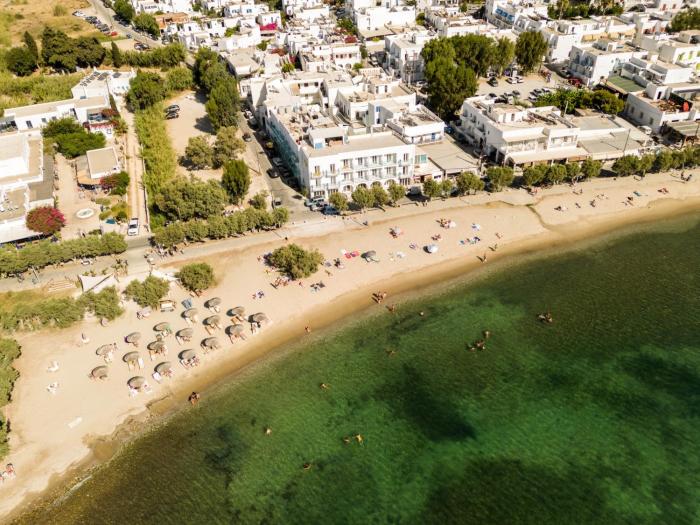 play paros