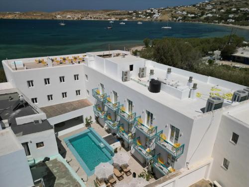 paros