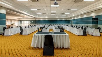 african sky hotels harrismith inn