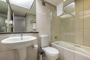 african sky hotels newcastle inn