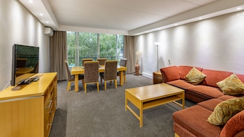 african sky hotels newcastle inn