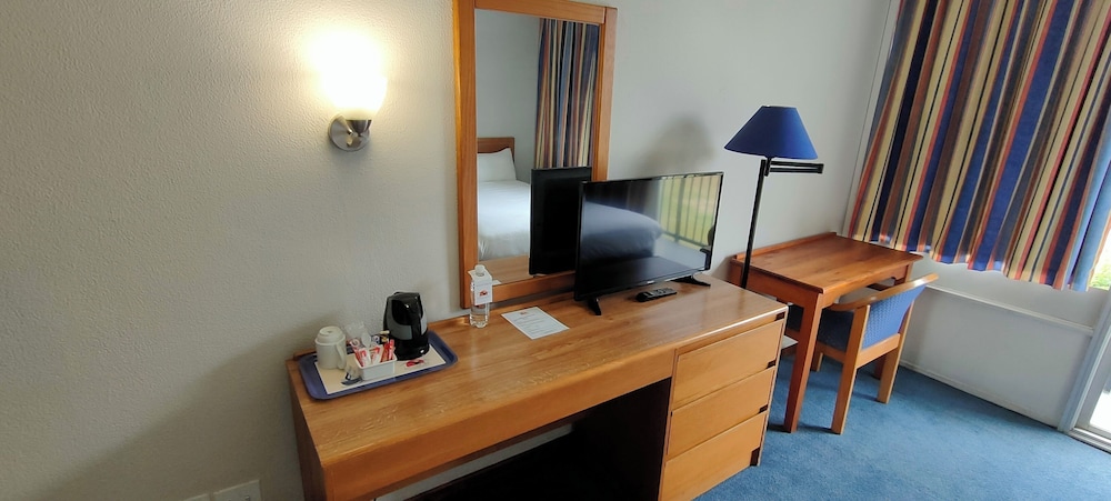 african sky hotels newcastle inn