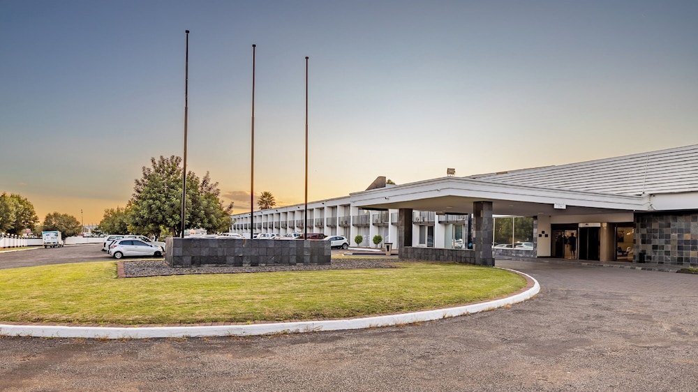 african sky hotels newcastle inn