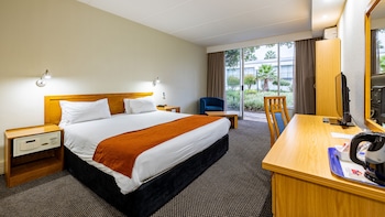 african sky hotels newcastle inn