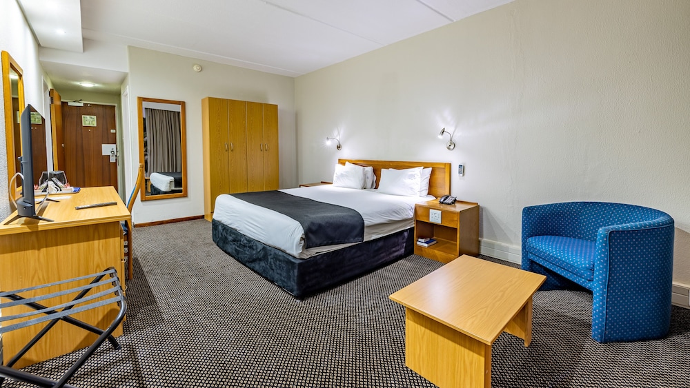 african sky hotels newcastle inn