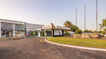 african sky hotels newcastle inn