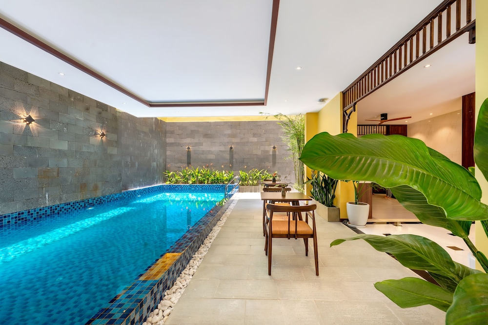 chillax old town villa