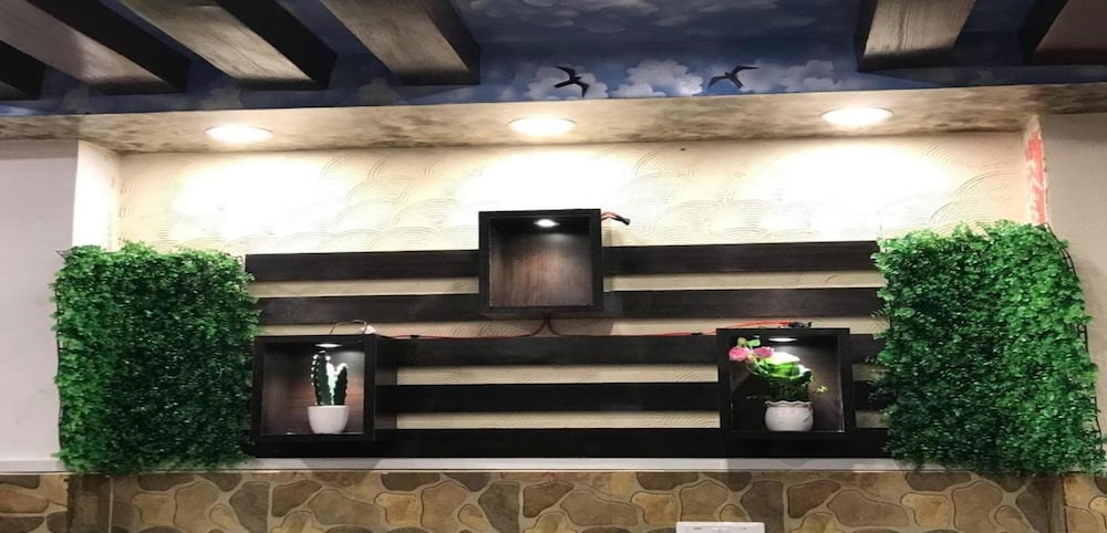 merostay 140 hotel paradise