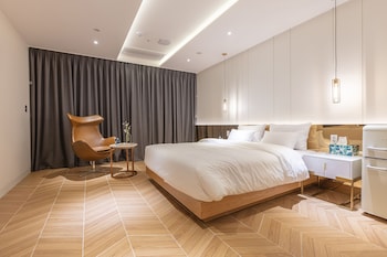 nomad hotel