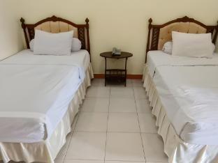 oyo 92518 de luna hotel
