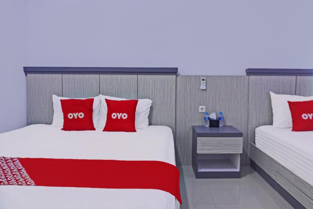 oyo 92518 de luna hotel