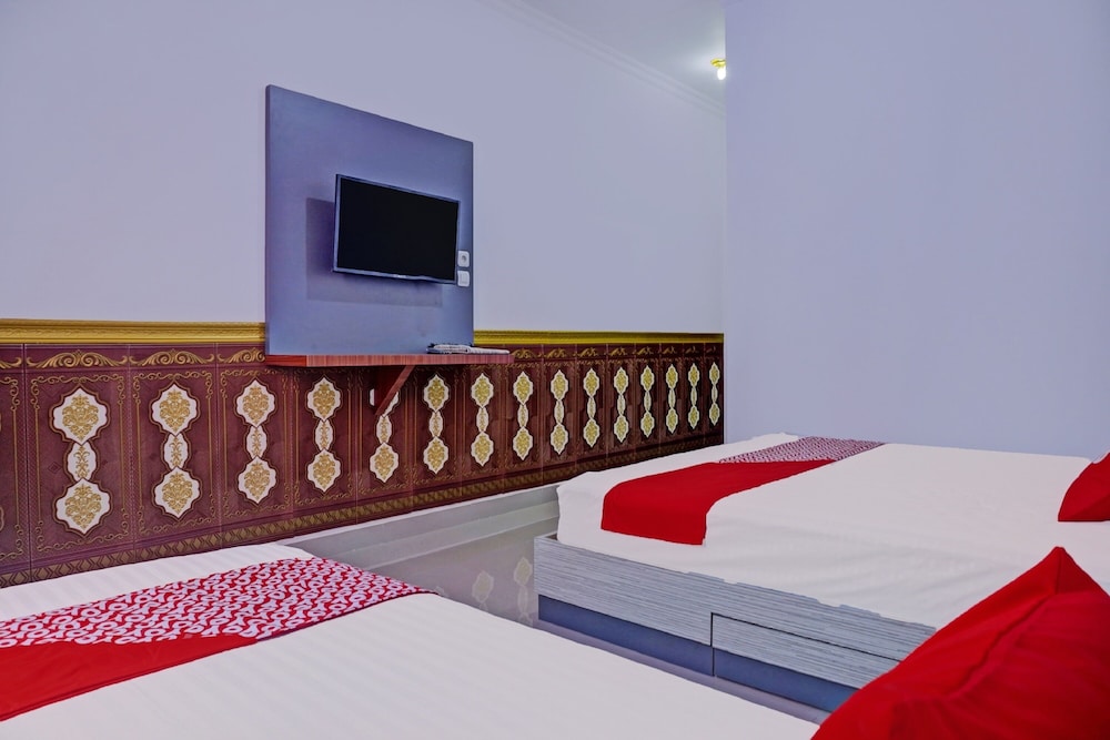 oyo 92518 de luna hotel