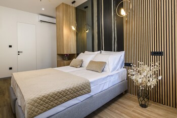 via mare luxury rooms