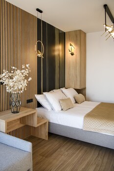 via mare luxury rooms