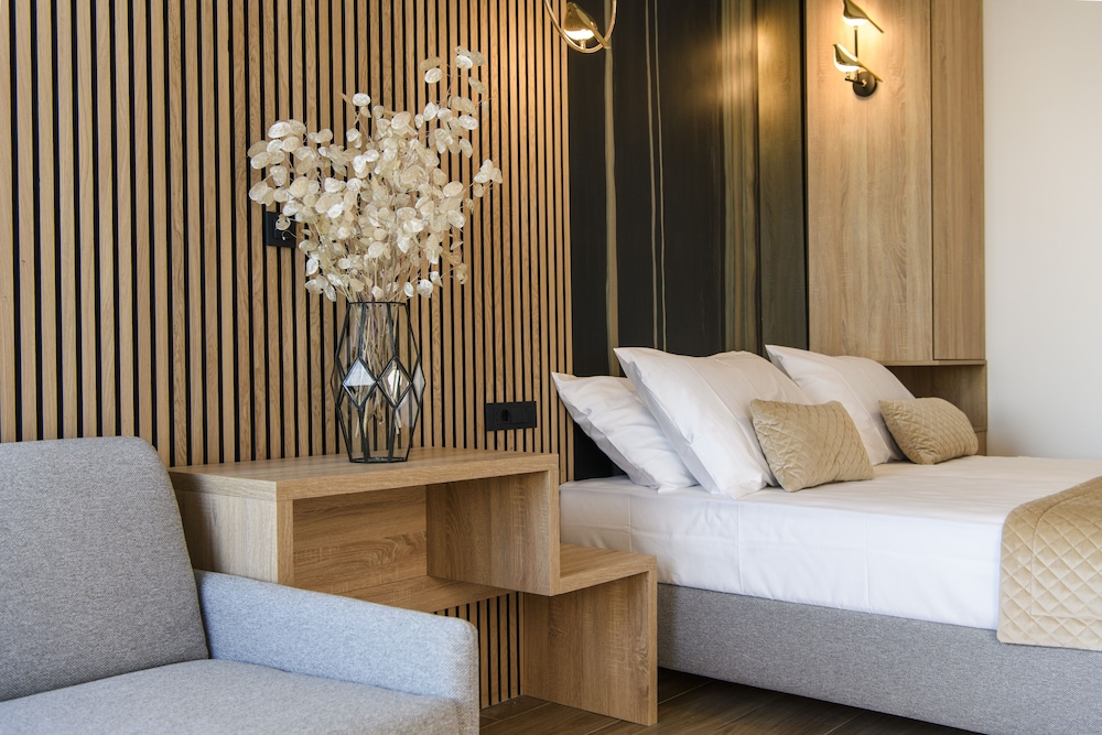 via mare luxury rooms