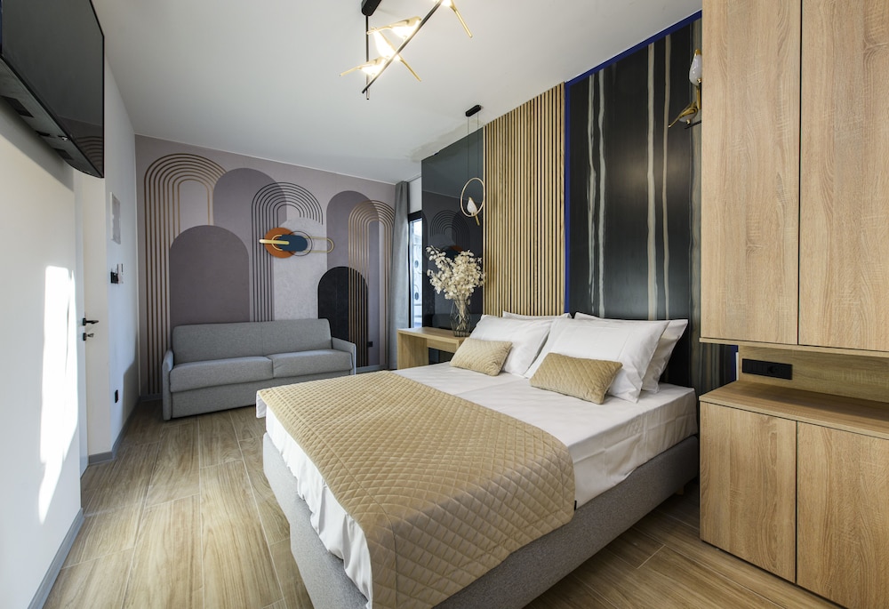 via mare luxury rooms
