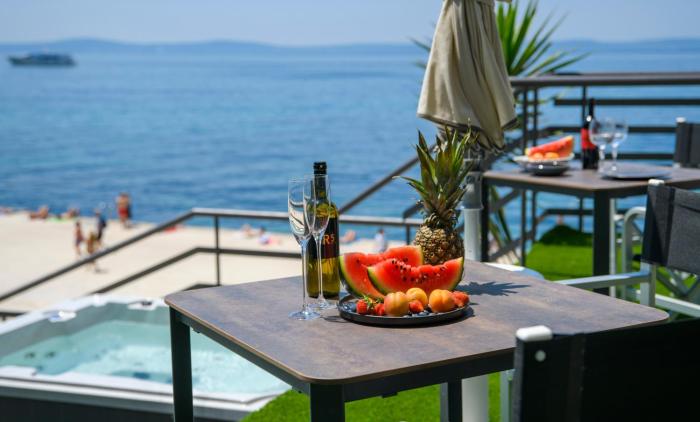 via mare luxury rooms