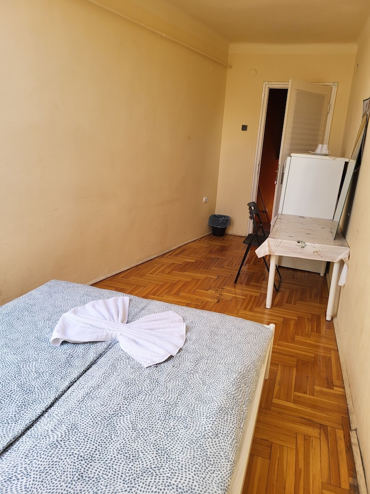 casa nora guest house