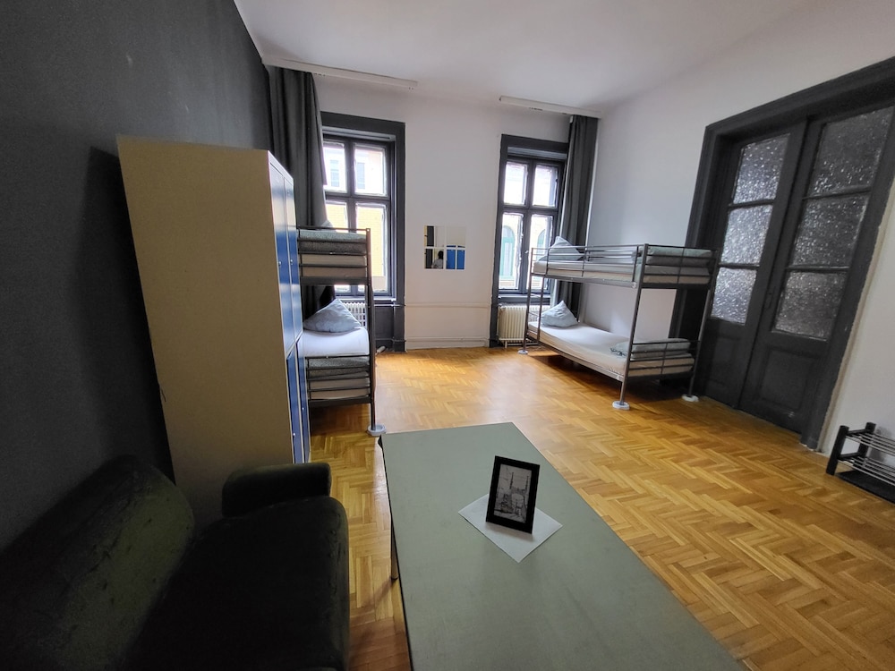 casa nora guest house