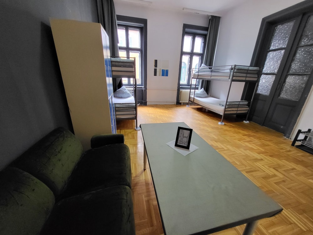 casa nora guest house