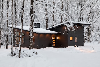 Owl Ridge Cabins,United States Of America>>Wausau,4.5 star