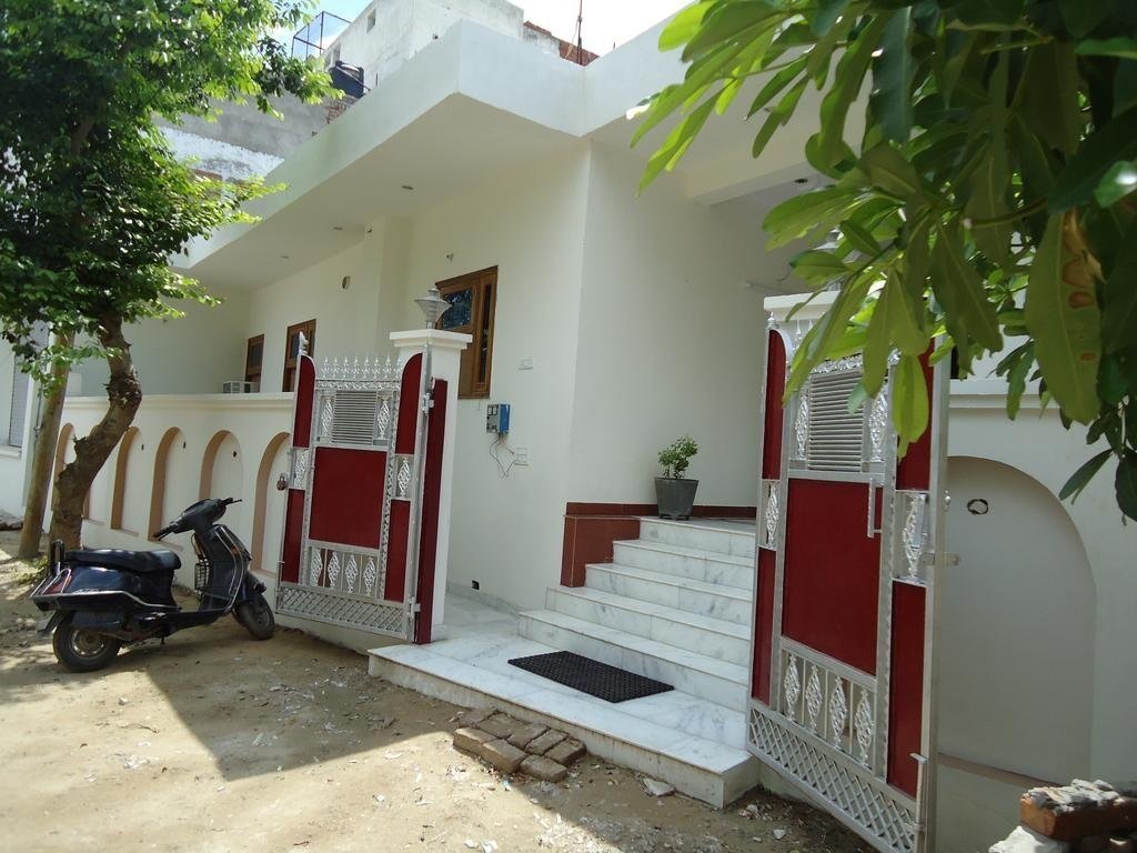 basil inn guest house