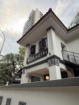 isa hotel amber road