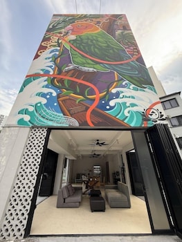 isa hotel amber road