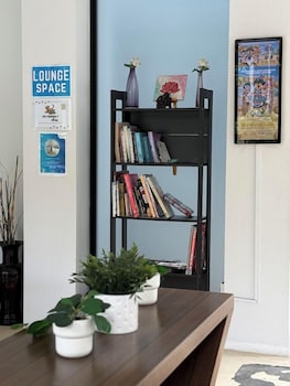 isa hotel amber road