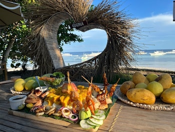 on board panglao beach hostel and resort