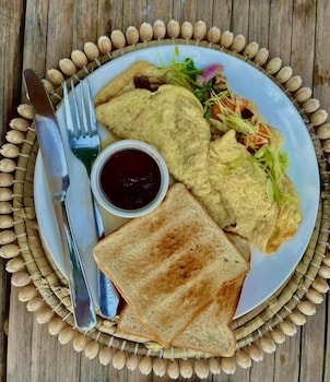 on board panglao beach hostel and resort