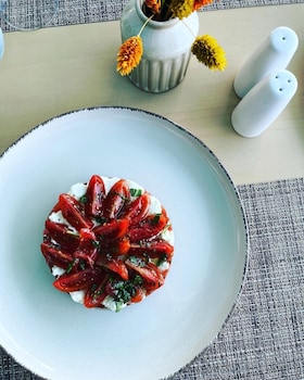 alexandra beach hotel