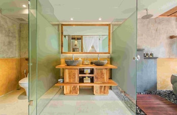 wana bucu villa by pramana villas