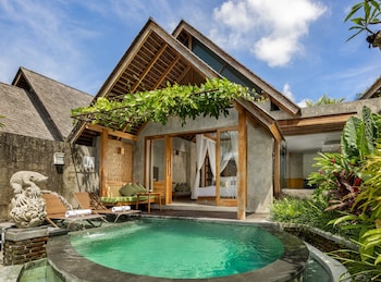 wana bucu villa by pramana villas