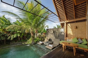 wana bucu villa by pramana villas