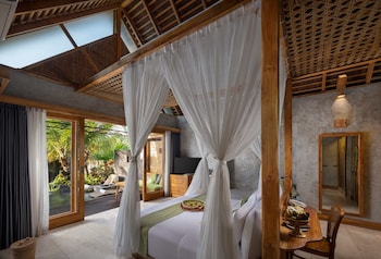 wana bucu villa by pramana villas