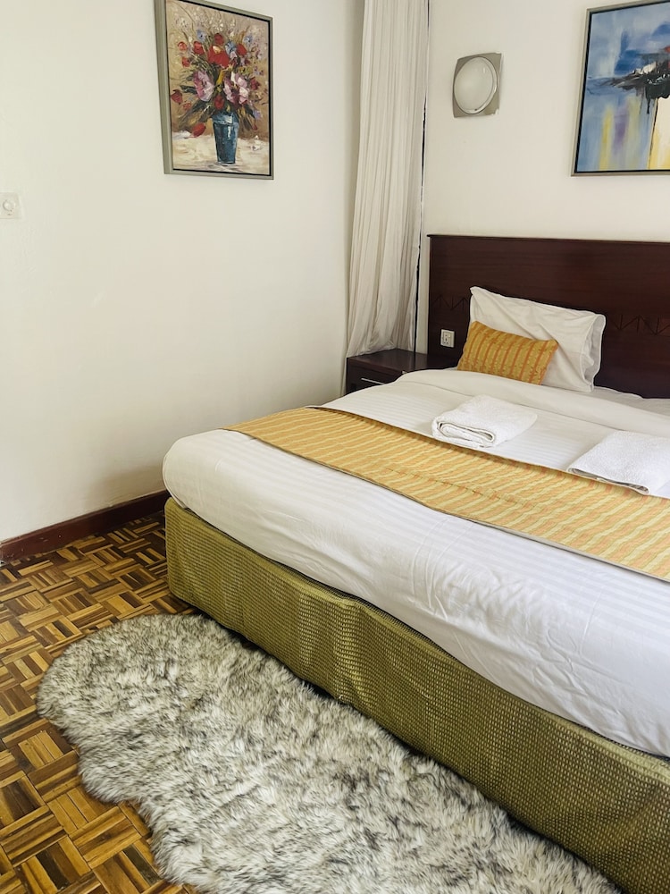 kiana comforts and events