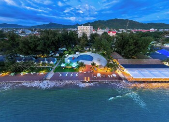 palace long hai resort