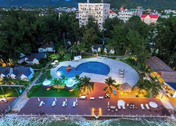 palace long hai resort