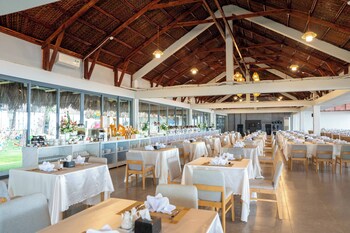 palace long hai resort