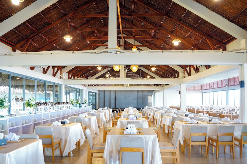 palace long hai resort