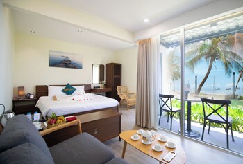 palace long hai resort